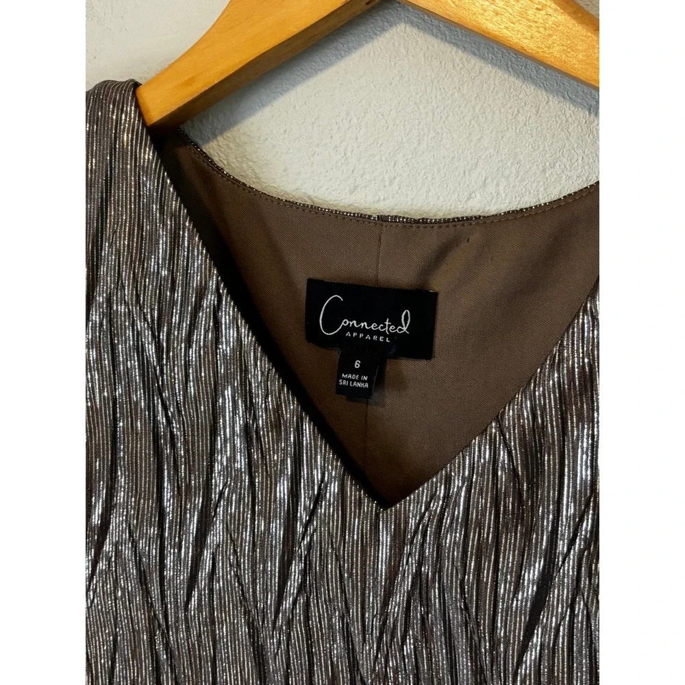 Connected Apparel Metallic Tiered Ruffle V Neck Short Sleeve Dress Size 6 Gatsby